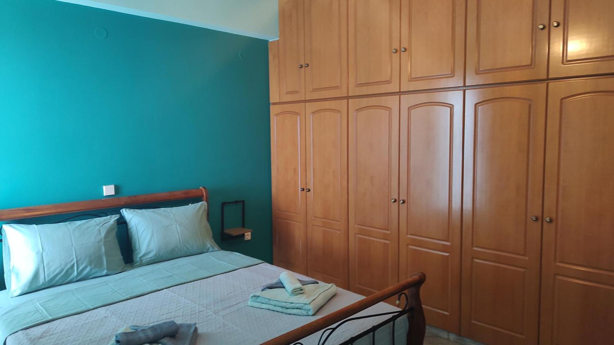 Anthi's - Three Bedroom