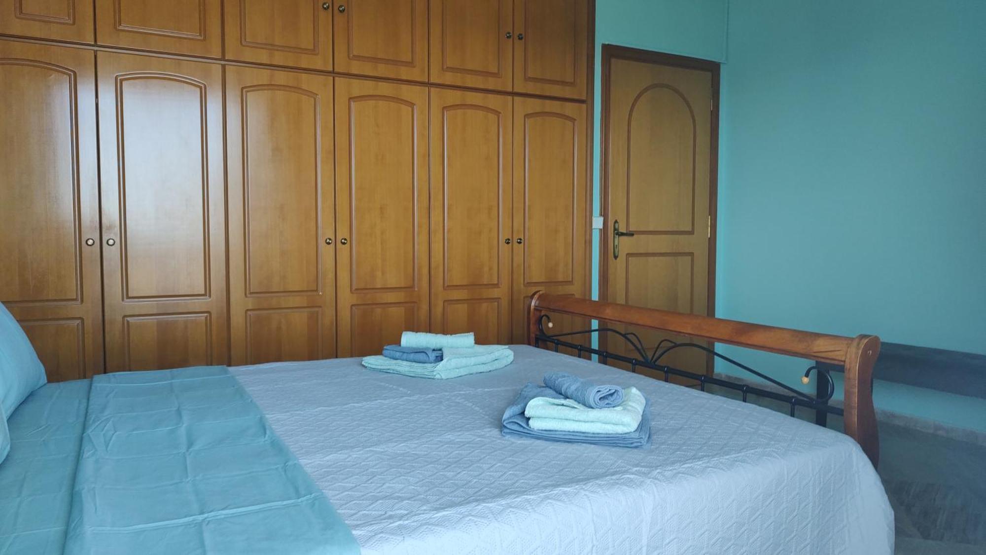 Anthi's - Three Bedroom Apartment