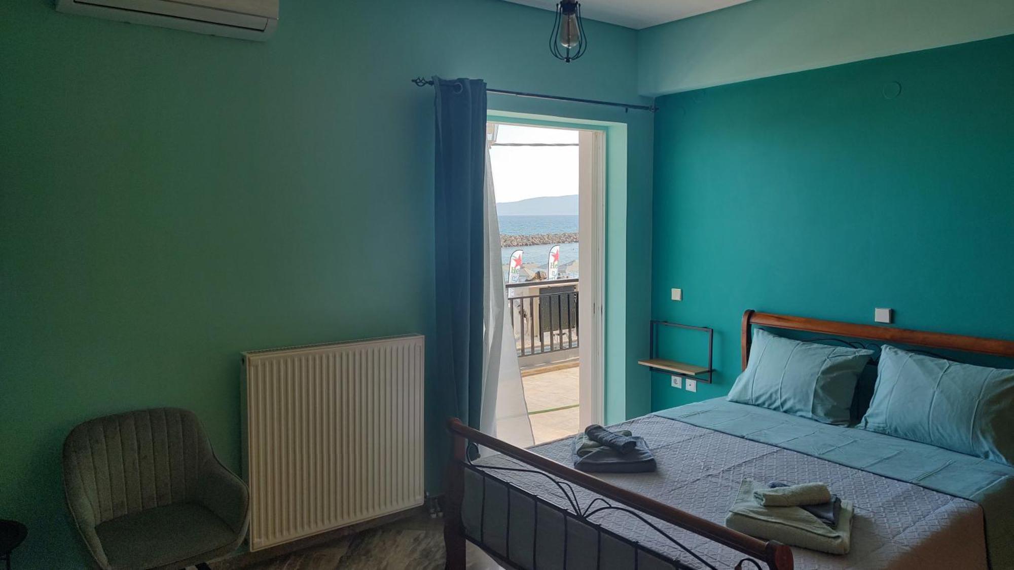 Apartment Anthi's - Three Bedroom Kalamata